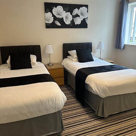 Alder Lodge Кембридж Экстерьер фото